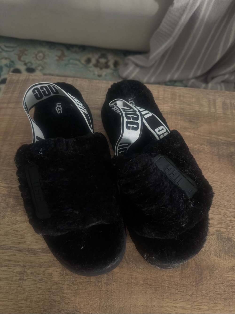 UGG Fluff Yeah Slide Black Slippers
